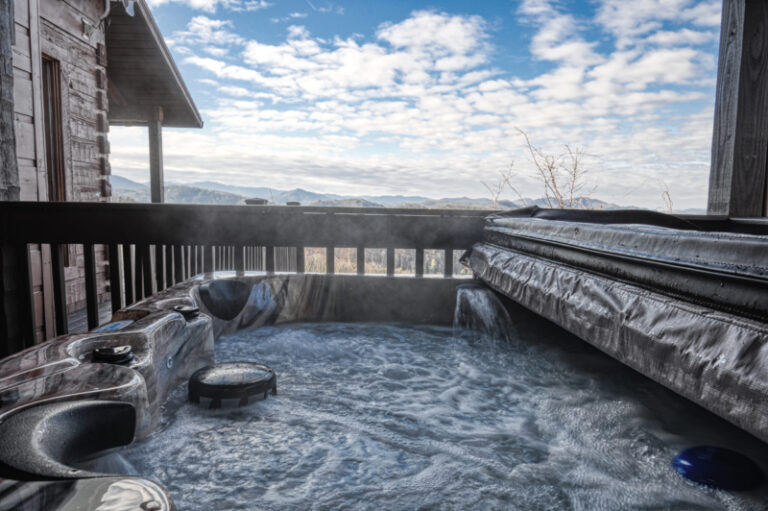 Hot tub overlooking the mountains
