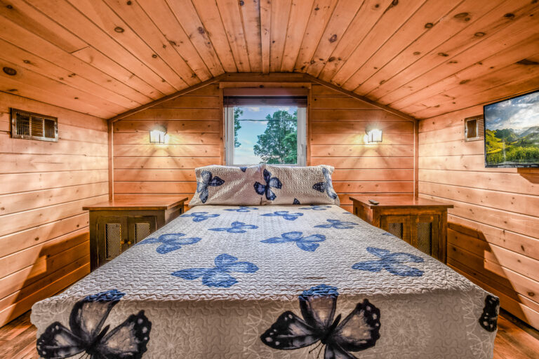 Tanner Manor Lodge | Kissing the Clouds