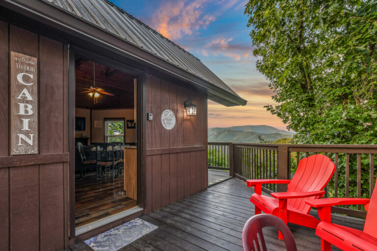 Tanner Manor Lodge | Kissing the Clouds